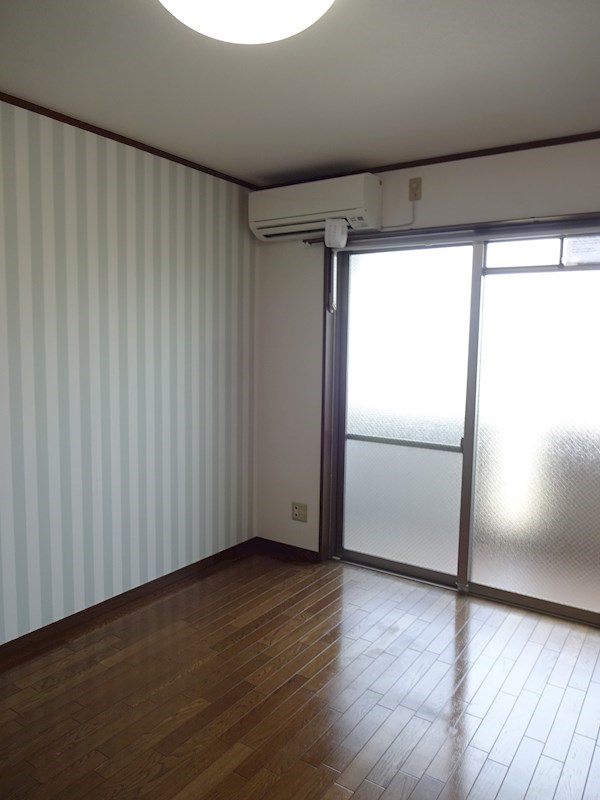 ITパレス21の居間写真