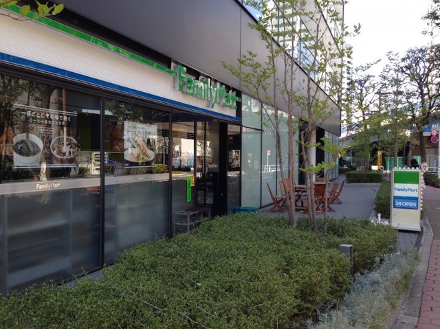 コンビニ　ファミリーマート トキワ大崎店（コンビニ）まで496m