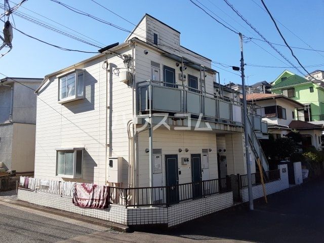 アップルハウス三ツ沢南町