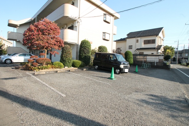 駐車場　駐車場！