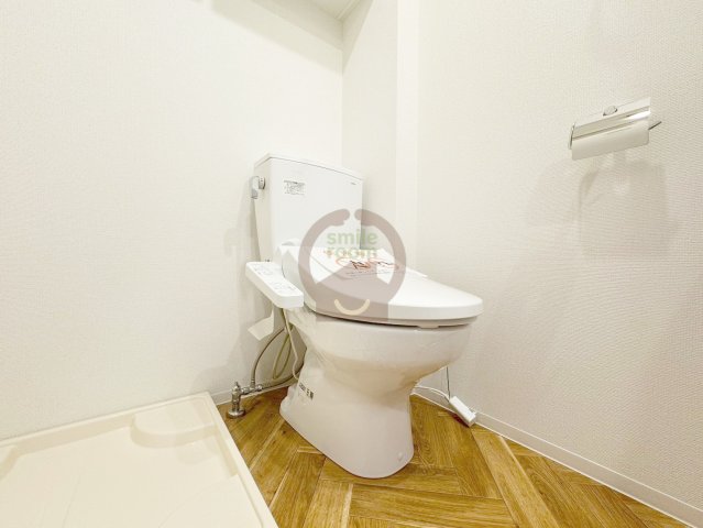地下鉄千日前線 桜川駅 徒歩1分 15階建 築6年のトイレ写真