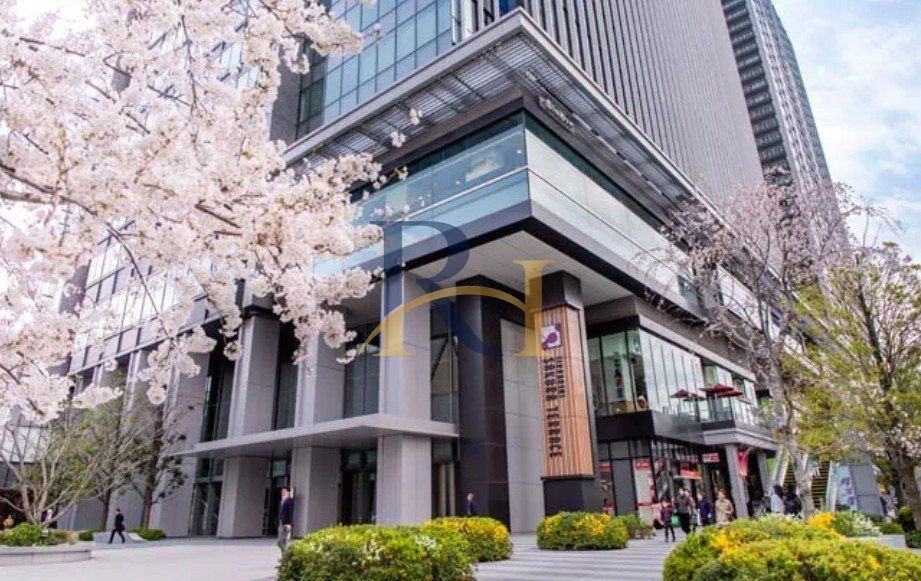 ショッピングセンター　飯田橋サクラテラス（ショッピングセンター）まで130m