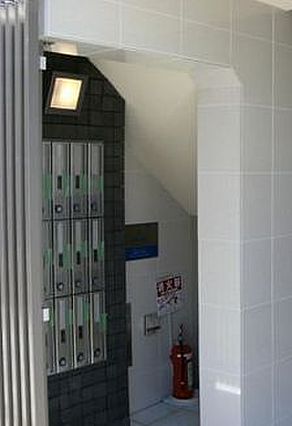 都営浅草線 浅草橋駅 徒歩2分 8階建 築17年の外観写真