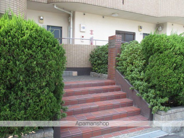 ＪＲ阪和線 上野芝駅 徒歩9分 3階建 築32年の外観写真