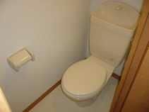 レオパレスサンハイムのトイレ写真