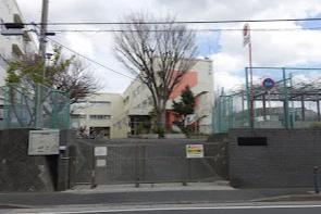 小学校　横浜市立馬場小学校（小学校）まで600m