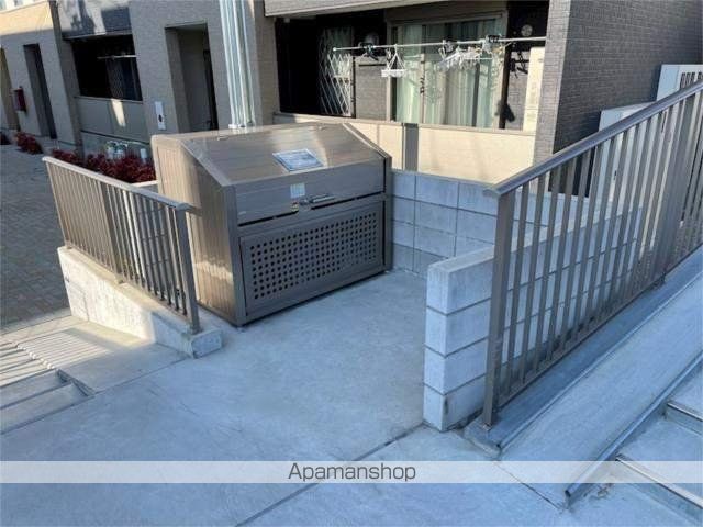 阪急宝塚線 三国駅 徒歩12分 2階建 築7年の外観写真