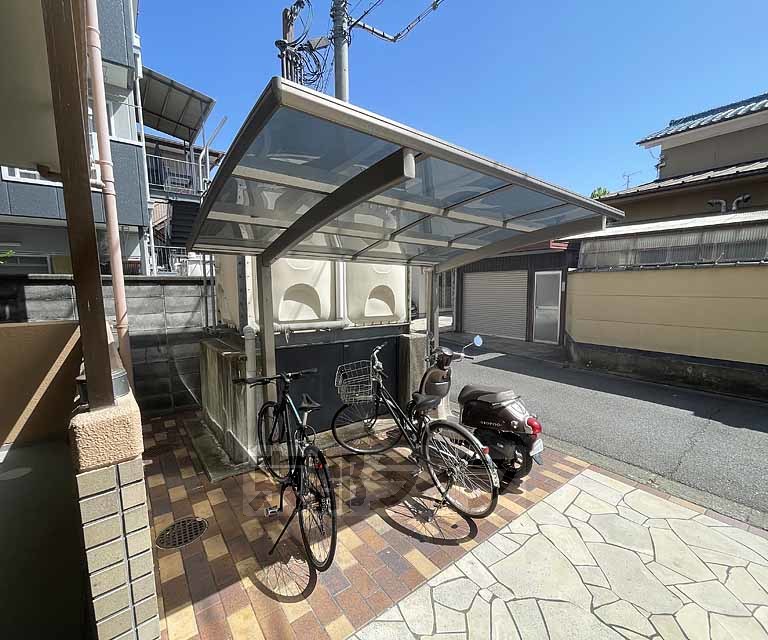 阪急京都線 長岡天神駅 徒歩5分 3階建 築28年の外観写真