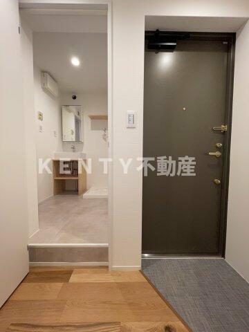 玄関　シンプルで使いやすい玄関です