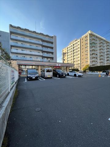 コンビニ　セブン－イレブン墨田業平１丁目店（コンビニ）まで414m