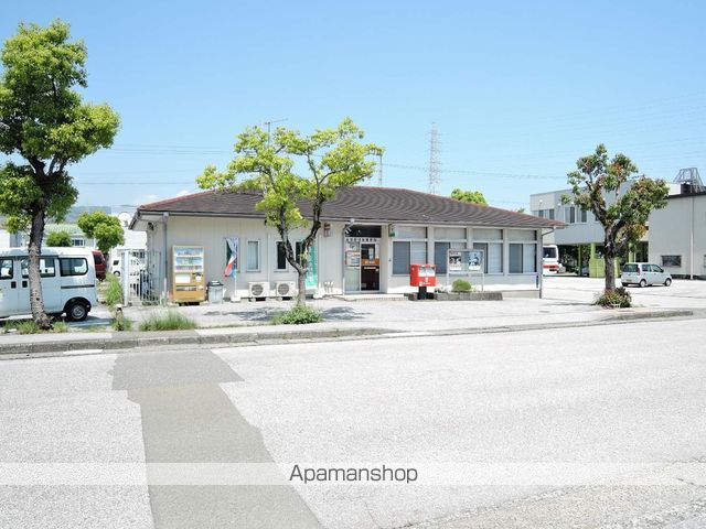 郵便局　高知卸団地郵便局（郵便局）まで448m