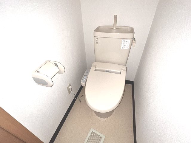 アピタシオン双葉のトイレ写真