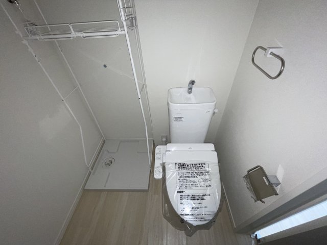 京王相模原線 京王稲田堤駅 徒歩2分 3階建 築2年のトイレ写真