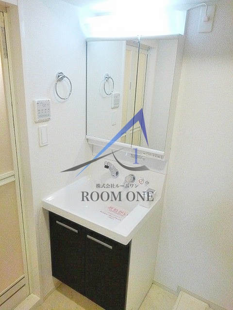 洗面設備　洗面台です。
