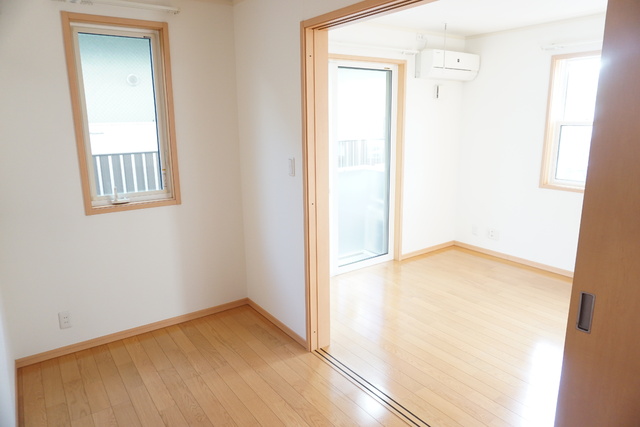 その他部屋・スペース　☆洋室４帖☆