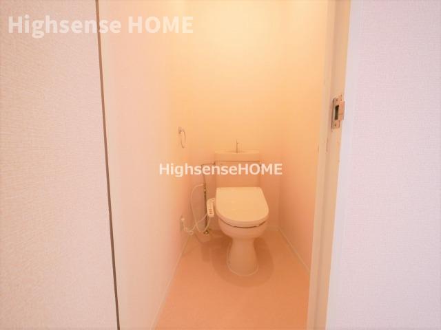 トイレ　ゆったりとした空間のトイレです