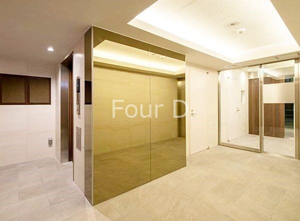 ロビー　～《見学予約受付中》設備充実分譲賃貸マンション～