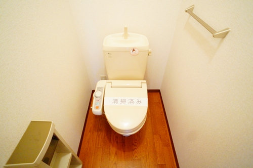 ファミリーメゾンのトイレ写真