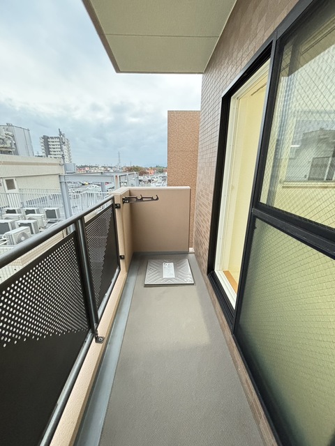 バルコニー　別部屋参考写真です