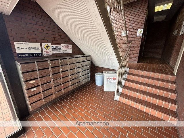 地下鉄千日前線 南巽駅 徒歩15分 8階建 築43年の外観写真