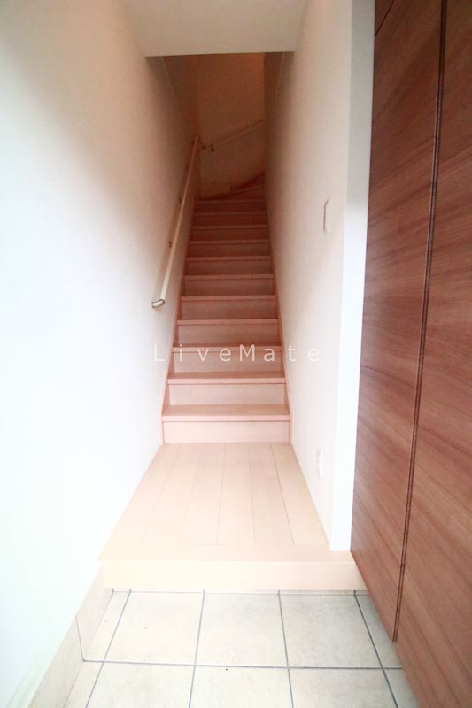 リブフラット塩屋の玄関写真