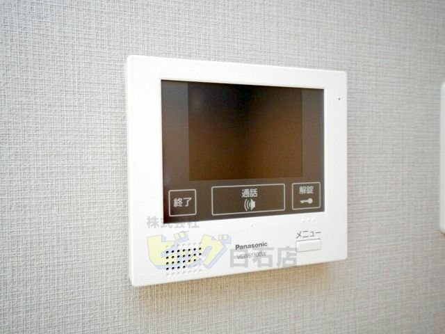 セキュリティ　モニター付きインターホン完備しています♪