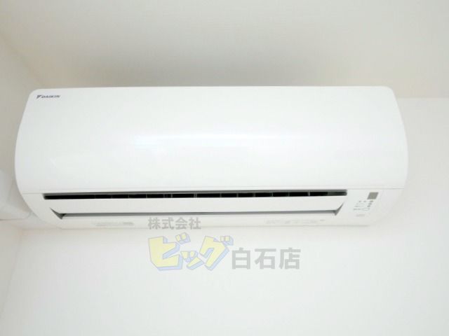 その他設備　夏も快適なエアコン付きです♪