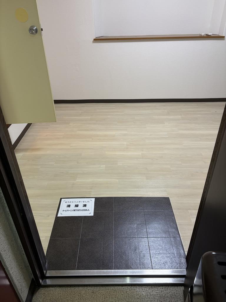 ハイツ エムーユの玄関写真