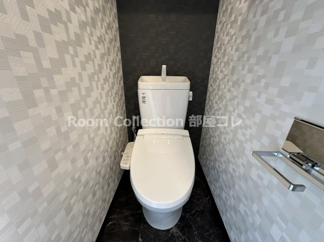 トイレ　※同物件他部屋写真 反転、色違いの場合有 現況優先