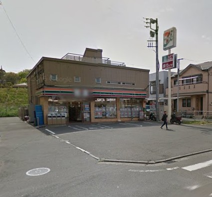 コンビニ　セブンイレブン 横浜内路店（コンビニ）まで594m