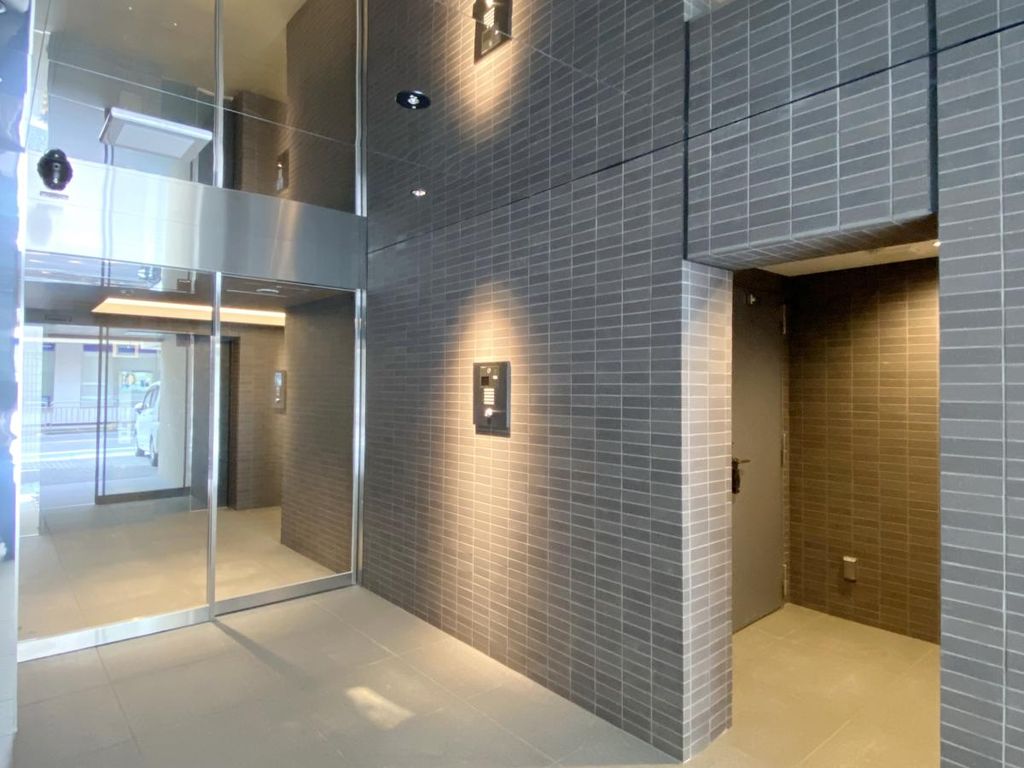 西武池袋線 桜台駅 徒歩3分 13階建 築4年の外観写真