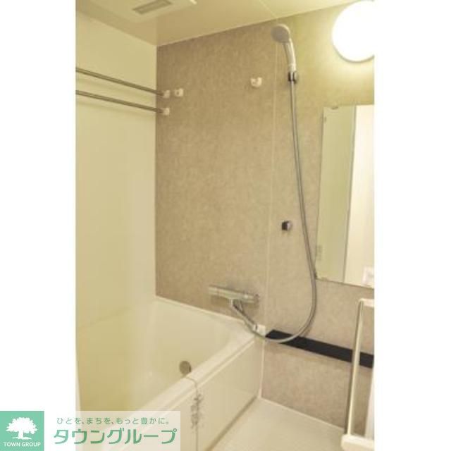 バス・シャワールーム　※写真は同タイプ住戸です。