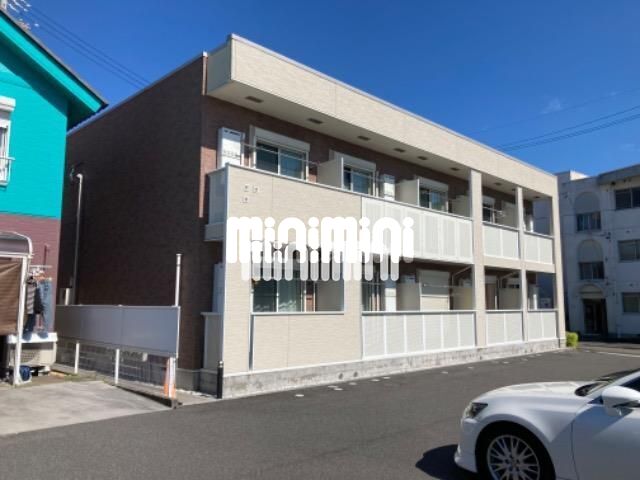建物外観　シンプルモダンな外観。