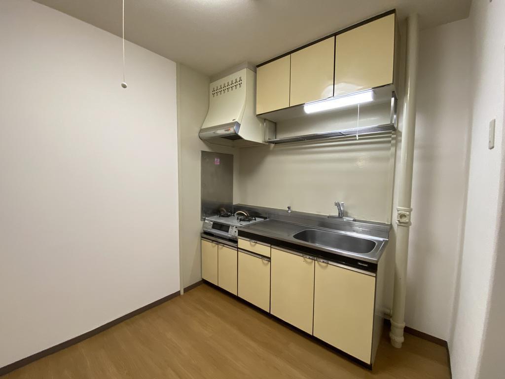 南浦和レジデンスのキッチン写真