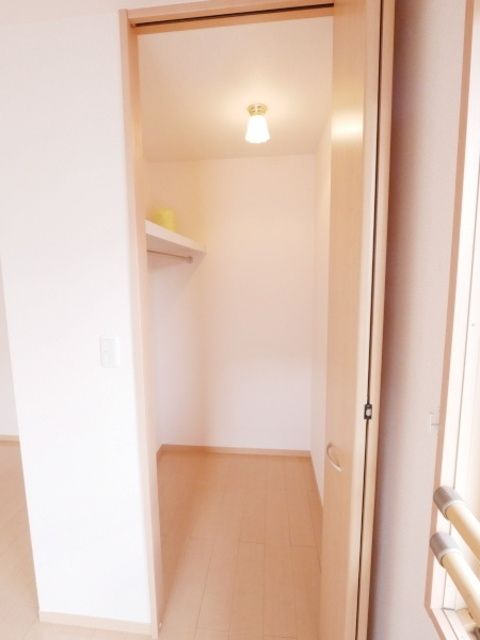 収納　★ウォークインクローゼットです★