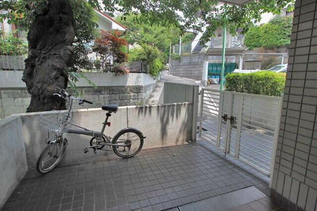 小田急線 下北沢駅 徒歩3分 4階建 築40年のその他写真