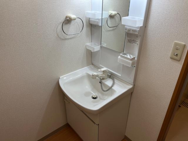 洗面設備　洗髪洗面化粧台