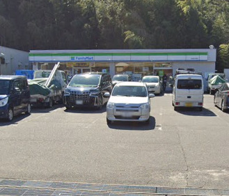 コンビニ　ファミリーマート 大府北山町店（コンビニ）まで338m