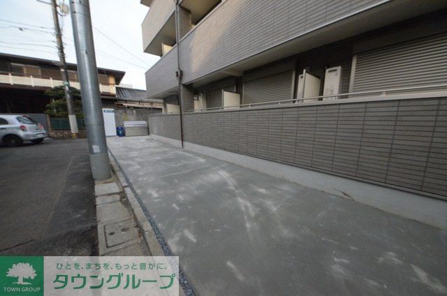 駐車場　駐車場
