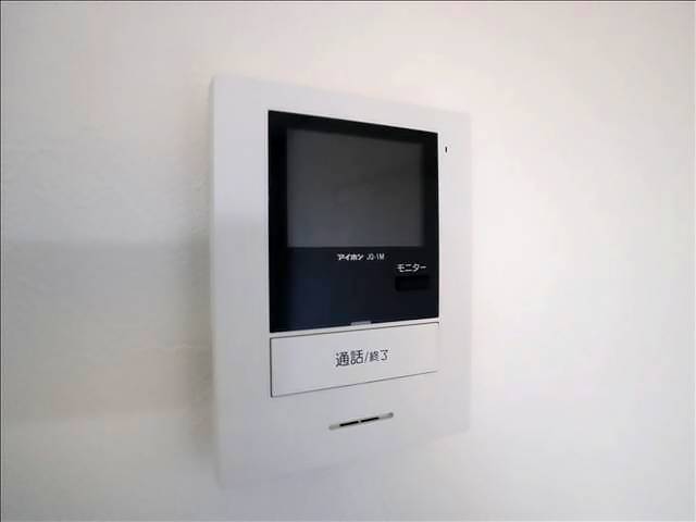 その他設備　ＴＶ付きインターホンです