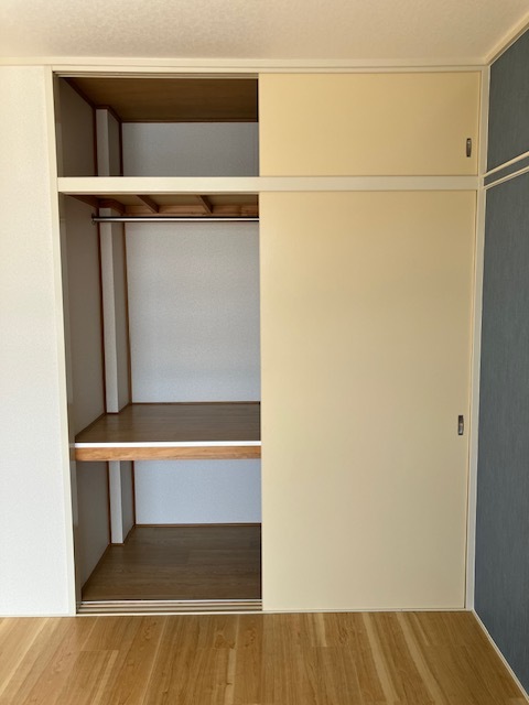 収納　押し入れ