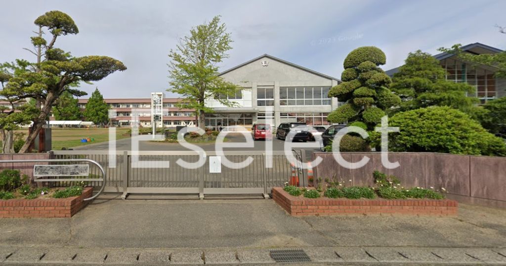 小学校　東金市立城西小学校（小学校）まで940m