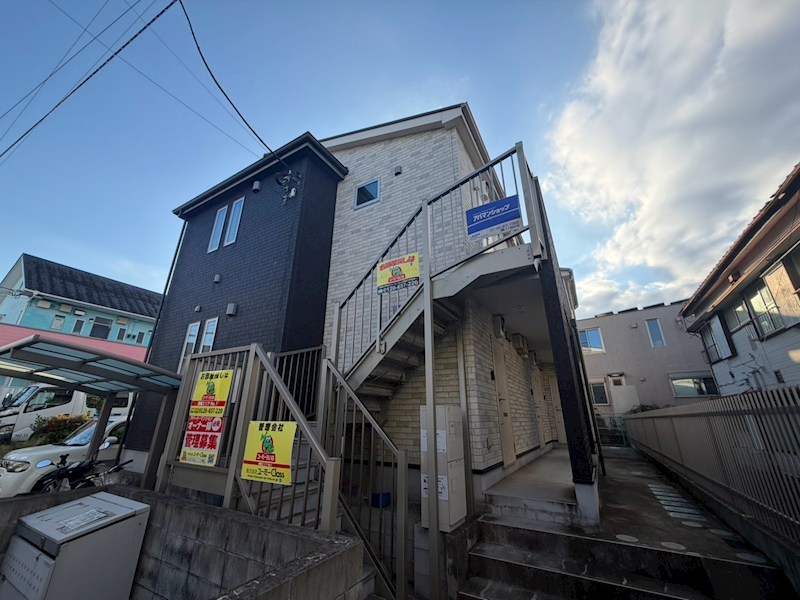 小田急小田原線 東海大学前駅 徒歩8分 築9年