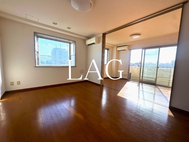 居室・リビング　洋室のお部屋です。
