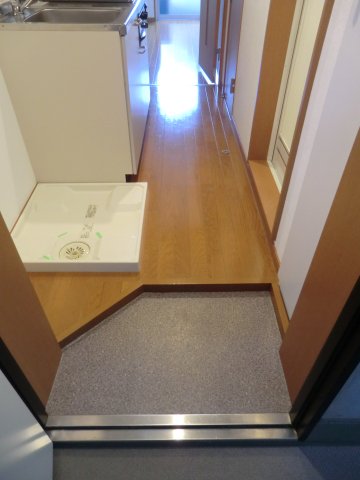 玄関　シンプルで使いやすい玄関です