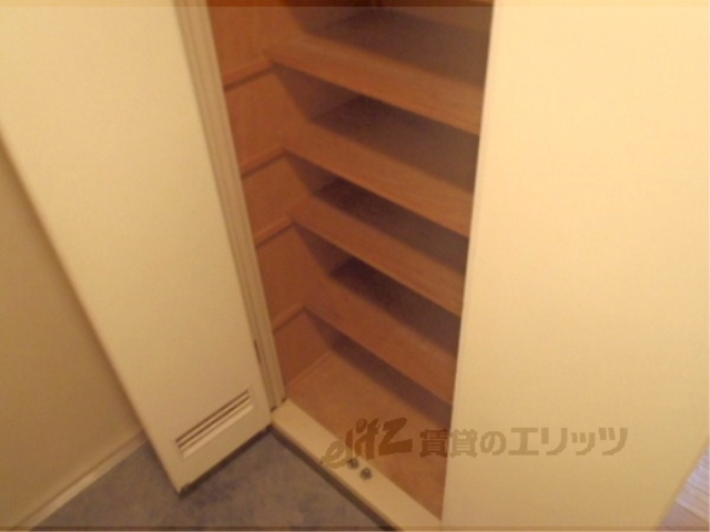 収納　下駄箱