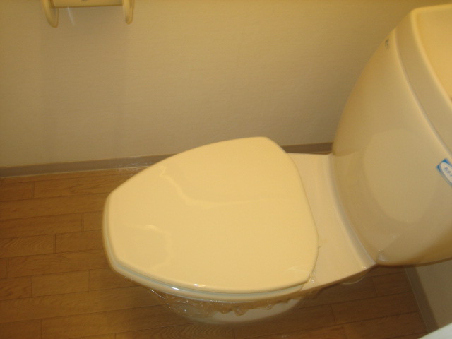 トイレ　同タイプ参照写真