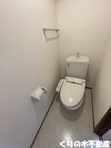トイレ　トイレもきれいです