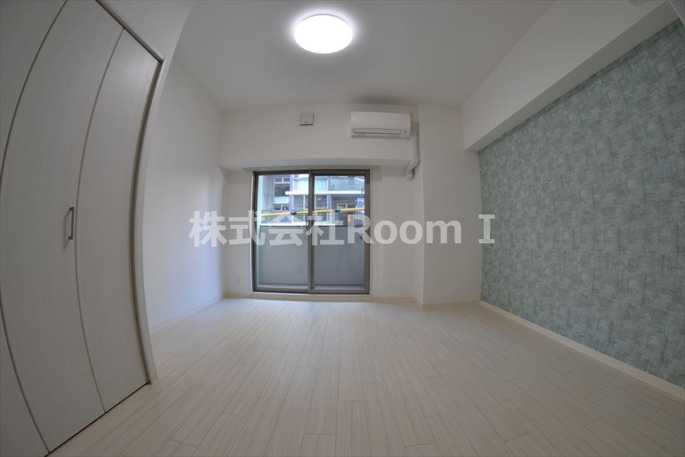 居室・リビング　こちらのリビングで趣味の時間をお楽しみください