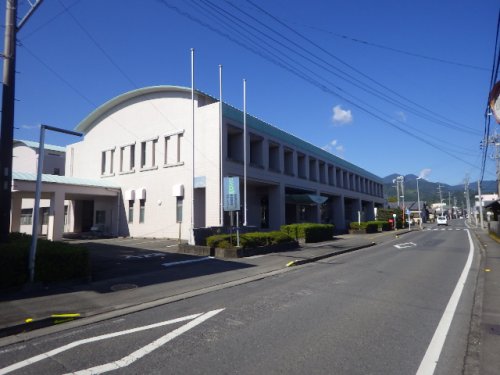 【静岡市葵区瀬名のマンションの図書館】